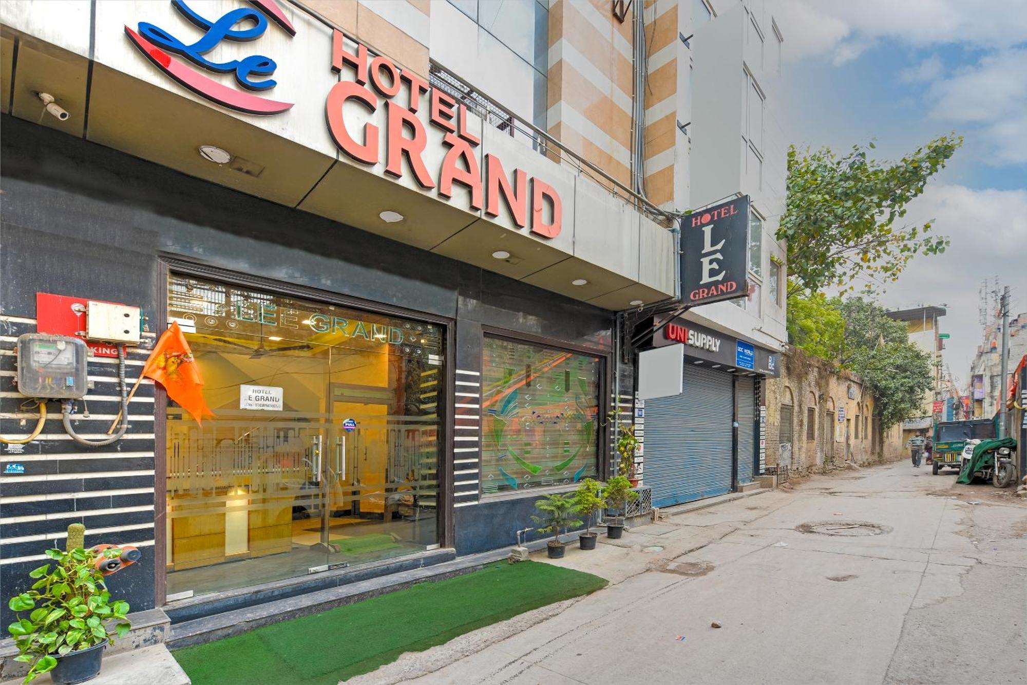 Hotel Le Grand - Walk-In From Rk Ashram Metro Station New Delhi Exterior foto