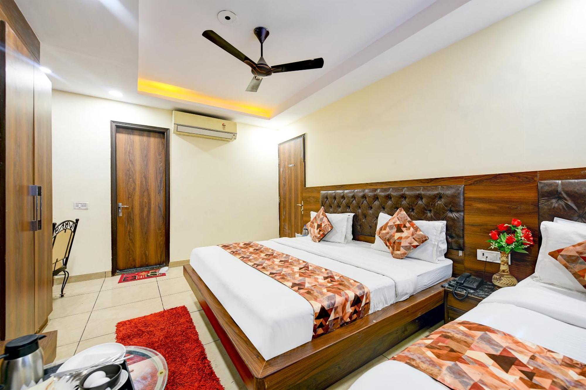 Hotel Le Grand - Walk-In From Rk Ashram Metro Station New Delhi Exterior foto